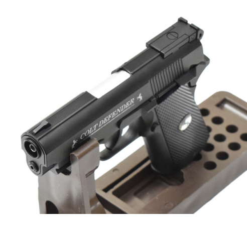 Пневматический пистолет Umarex Colt Defender